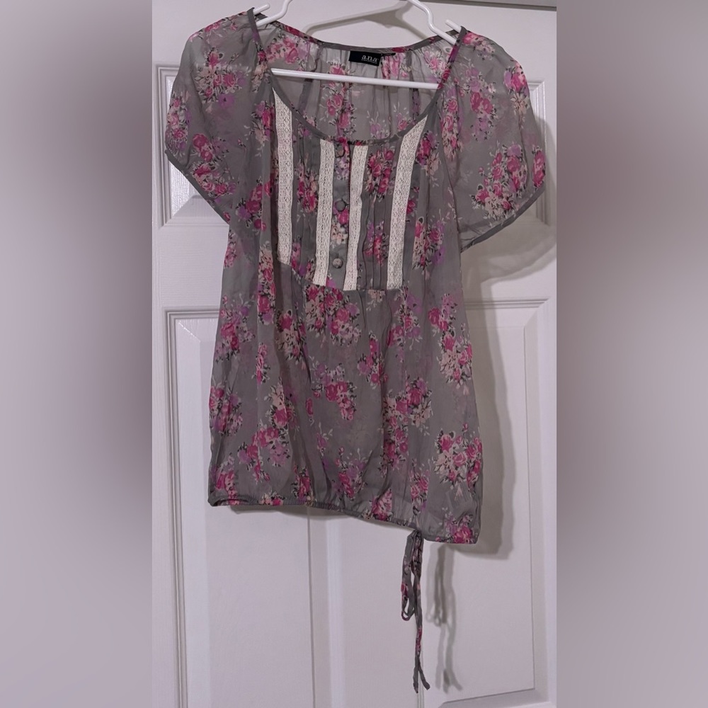 Floral Gray and Pink Blouse